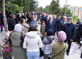 Sumqayıtda 27 Sentyabr – Anım Günü münasibətilə şəhidlərin xatirəsi yad edilib
