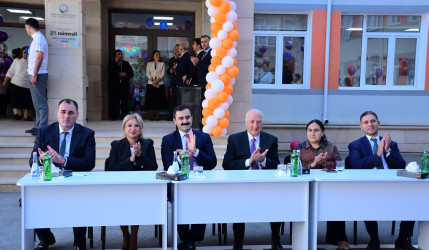 Sumqayıt şəhər 21 nömrəli tam orta ümumtəhsil məktəbində Bilik Günü qeyd olunub