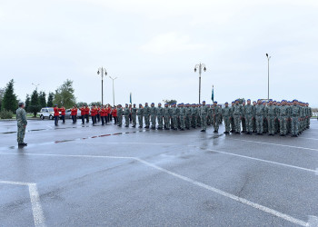 Sumqayıtda Zəfər Günü münasibətilə hərbi yürüş keçirilib