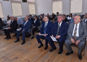 Zakir Fərəcov sakinlərin müraciətlərini yerində dinlədi