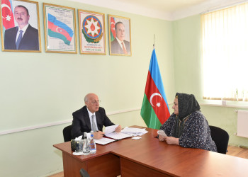 Zakir Fərəcov Sumqayıtda növbəti vətəndaş qəbulunu keçirib