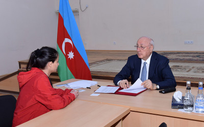 Zakir Fərəcov növbəti səyyar qəbul keçirdi