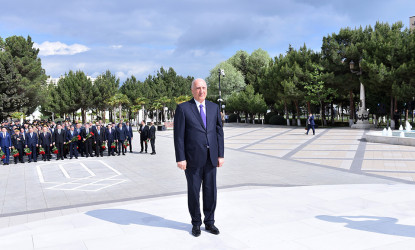 Sumqayıtda Ümummilli Lider Heydər Əliyevin anadan olmasının 101-ci ildönümü qeyd olunub