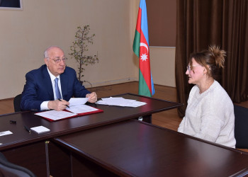 Zakir Fərəcov sakinlərlə görüşdü, müraciətlərini dinlədi