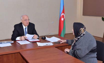 Sumqayıtda səyyar görüş: Vətəndaşların müraciətləri yerində dinlənildi