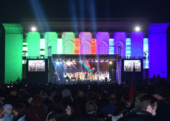 Sumqayıtda Zəfər Günü ilə bağlı konsert və atəşfəşanlıq keçirilib
