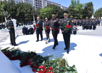 Sumqayıtda Ümummilli Lideri Heydər Əliyevin xatirəsi anılıb2