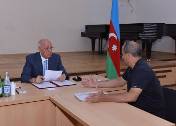 Zakir Fərəcov sakinlərin müraciətlərini yerində dinlədi