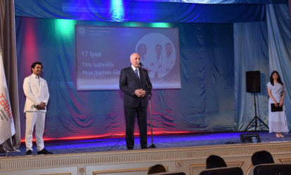 Zakir Fərəcov tibb işçilərini peşə bayramı münasibətilə təbrik etdi