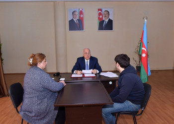 Zakir Fərəcov sakinlərlə görüşdü, müraciətlərini dinlədi