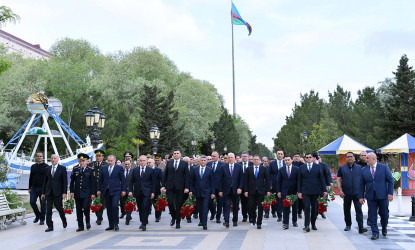 Sumqayıtda Ümummilli Lider Heydər Əliyevin anadan olmasının 101-ci ildönümü qeyd olunub