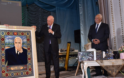 Sumqayıtda tanınmış şair-publisist Əvəz Mahmud Lələdağın 90 illiyi qeyd olunub