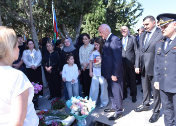 Sumqayıtda 27 Sentyabr – Anım Günü münasibətilə şəhidlərin xatirəsi ehtiramla yad edilib