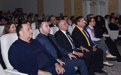 Sumqayıtda Rumıniyanın Milli Günü münasibətilə möhtəşəm folklor gecəsi keçirilib