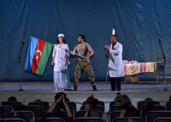 Zakir Fərəcov tibb işçilərini peşə bayramı münasibətilə təbrik etdi