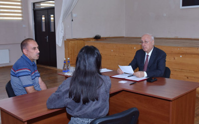 Zakir Fərəcov şəhər sakinləri ilə növbəti səyyar görüş keçirdi