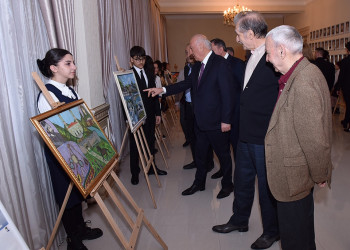 Sumqayıtda “Nəsillərin rəngli dialoqu” adlı rəsm sərgisi təşkil edilib