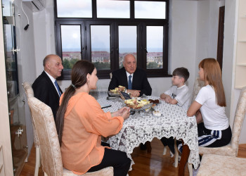 Sumqayıtda şəhid ailələri daim diqqət və qayğı ilə əhatə olunur