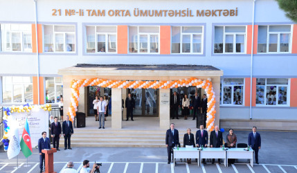 Sumqayıt şəhər 21 nömrəli tam orta ümumtəhsil məktəbində Bilik Günü qeyd olunub