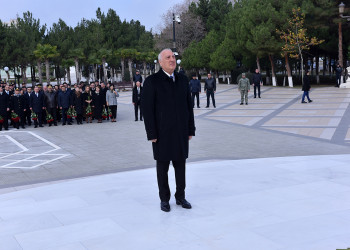 Sumqayıtda Ümummilli lider Heydər Əliyevin anım mərasimi keçirilib