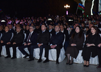 Sumqayıtda Zəfər Günü ilə bağlı konsert və atəşfəşanlıq keçirilib