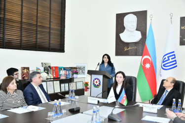 Sumqayıt Dövlət Universitetində akademik Zərifə Əliyevanın anım gününə həsr olunmuş elmi-praktik seminar keçirilib