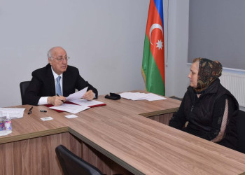 Zakir Fərəcov sakinlərlə görüşdü