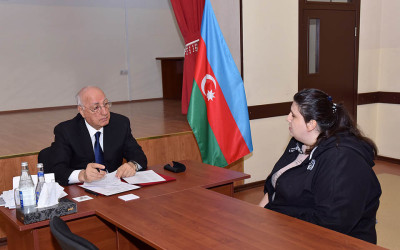 Zakir Fərəcov 4-cü məhəllədə növbəti səyyar qəbul keçirib