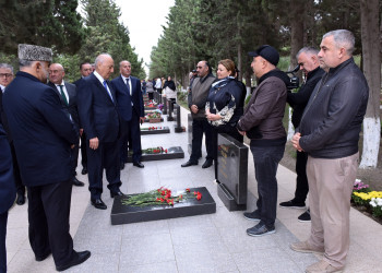 Sumqayıtda 27 Sentyabr – Anım Günü münasibətilə şəhidlərin xatirəsi yad edilib
