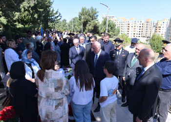 Sumqayıtda 27 Sentyabr – Anım Günü münasibətilə şəhidlərin xatirəsi ehtiramla yad edilib
