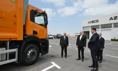Prezident İlham Əliyev Sumqayıtda avtomobil istehsalı zavodunun açılışında iştirak etdi