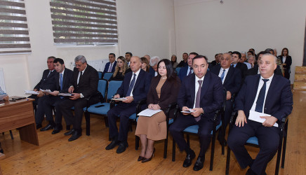 Zakir Fərəcov sakinlərin müraciətlərini yerində dinləyib