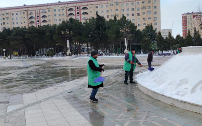 Sumqayıt yollarında qarın təmizlənməsi davam edir