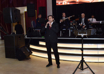 Sumqayıtda Beynəlxalq Müəllimlər Günü qeyd olunub