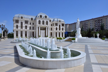 Şəhərin ümumi görüntüləri